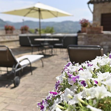 Hotel La Bastiglia à Spello Extérieur photo