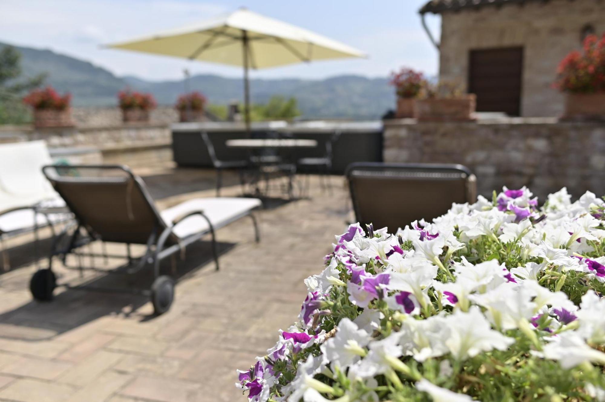 Hotel La Bastiglia à Spello Extérieur photo
