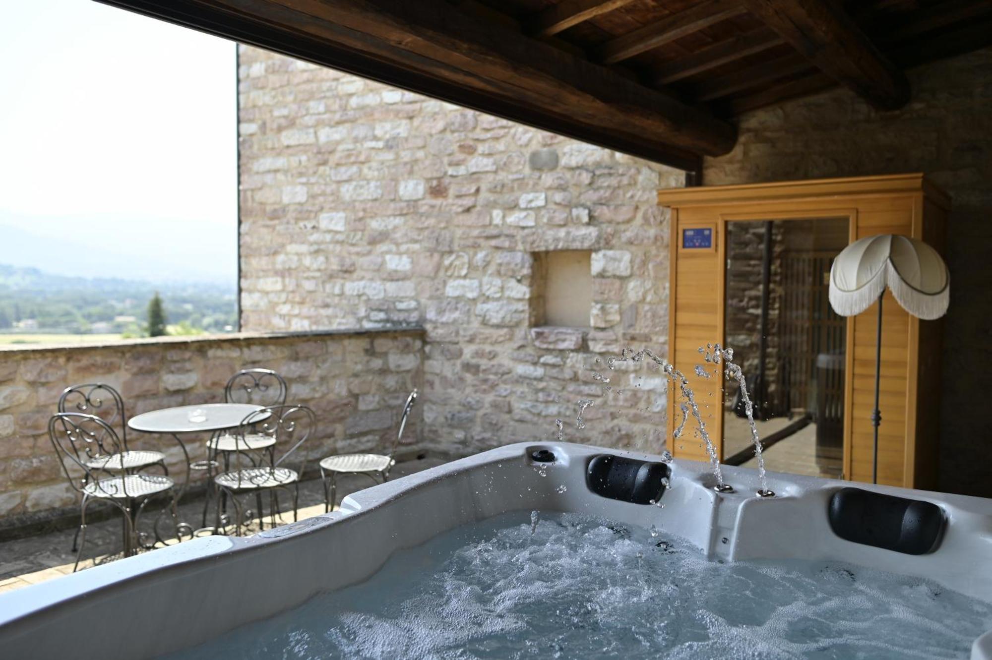 Hotel La Bastiglia à Spello Extérieur photo